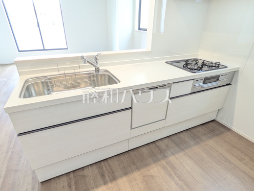 キッチン　【練馬区中村南１丁目】