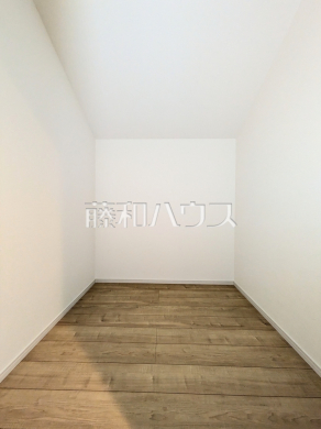 ウォークインクローゼット　【国立市中３丁目】