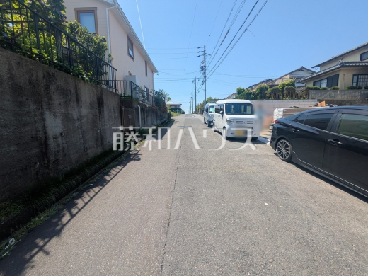 接道状況および現場風景　【春日井市石尾台６丁目】