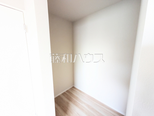 収納　【春日井市東野町西２丁目】