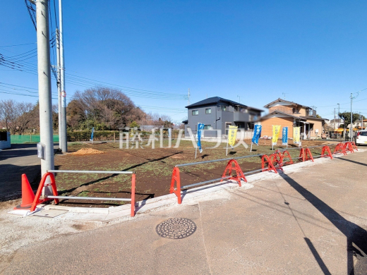 現場風景　【西東京市中町６丁目】 建物のプレゼンをさせていただきますので、実際の完成イメージを思い描いていただくことができます。お気軽にお問合せ下さい。 