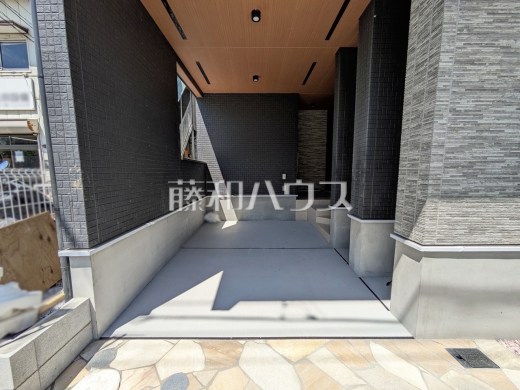 カースペース　【多摩市豊ヶ丘１丁目】