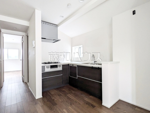 キッチン　【多摩市豊ヶ丘１丁目】