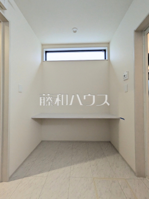 1号棟　ランドリールーム　【東村山市久米川町２丁目】