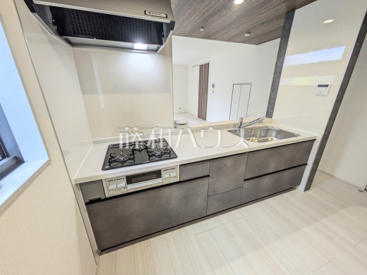 1号棟　キッチン　【東村山市久米川町２丁目】