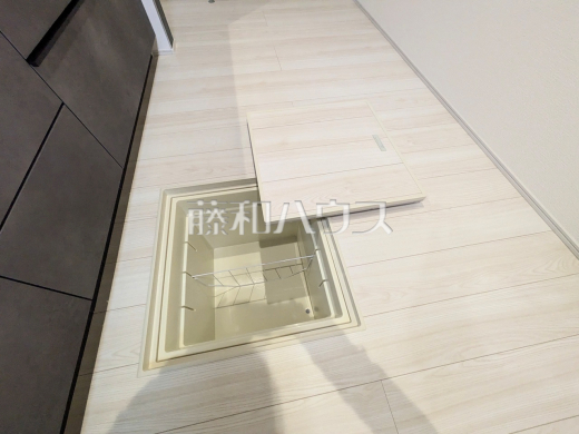 1号棟　床下収納　【東村山市久米川町２丁目】