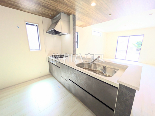 2号棟　キッチン　【東村山市久米川町２丁目】