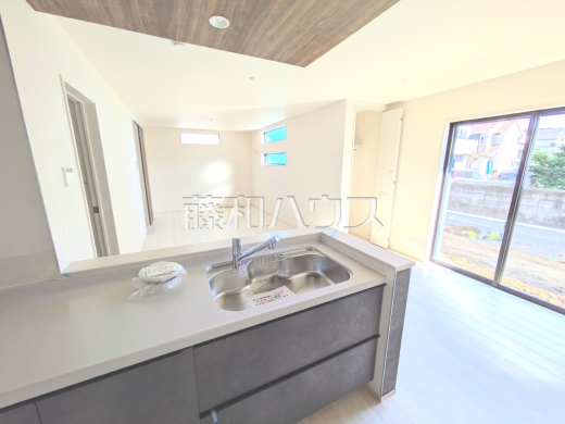 5号棟　キッチン　【東村山市久米川町２丁目】