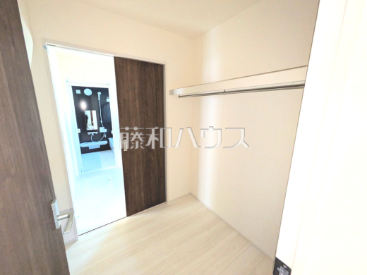 5号棟　洗面室　【東村山市久米川町２丁目】