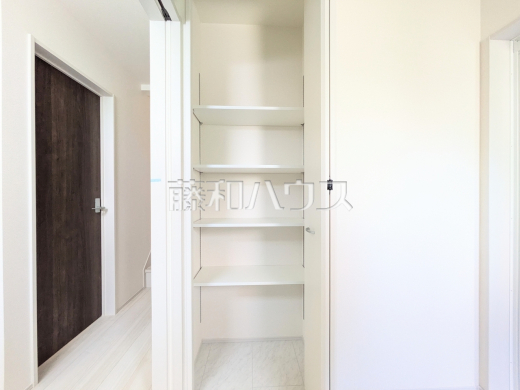 6号棟　収納　【東村山市久米川町２丁目】