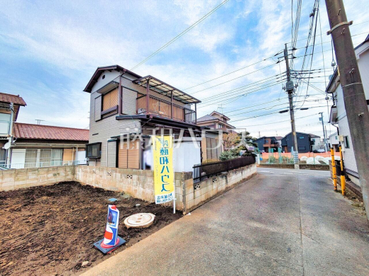 接道状況および現場風景　【東久留米市中央町６丁目】 物件の事、諸費用の事など、小さな疑問もお気軽にご連絡・ご相談下さい。 