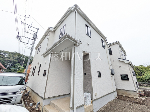 E号棟　外観　【八王子市弐分方町】