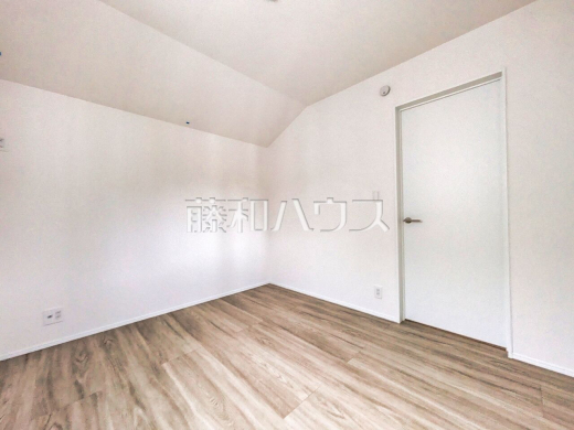 F号棟　居室　【八王子市弐分方町】