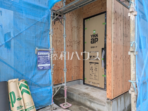 1号棟　玄関　【朝霞市膝折町２丁目】