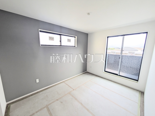 1号棟　居室(施工中)　【福岡市南区老司５丁目】