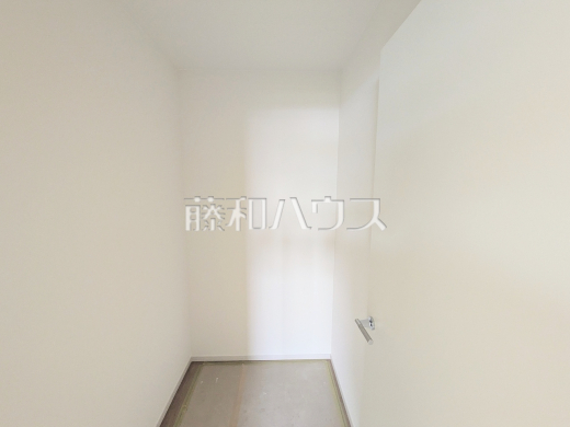 1号棟　収納(施工中)　【福岡市南区老司５丁目】