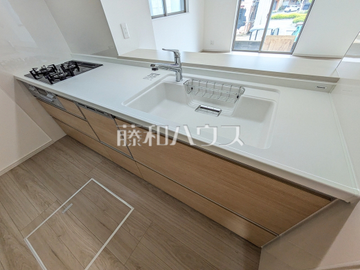 A号棟　キッチン　【八王子市めじろ台２丁目】