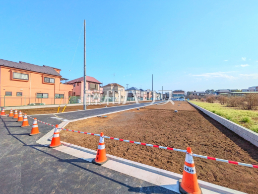 接道状況および現場風景　【小平市小川町１丁目】