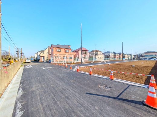 接道状況および現場風景　【小平市小川町１丁目】