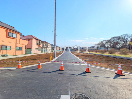 接道状況および現場風景　【小平市小川町１丁目】