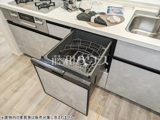 9号棟 食器洗浄乾燥機 【立川市錦町6丁目】 後片付けの手間を削減し、趣味の時間や家族との時間を増やせる食器洗い乾燥機を標準装備