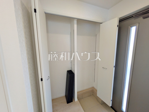 収納　【調布市飛田給３丁目】
