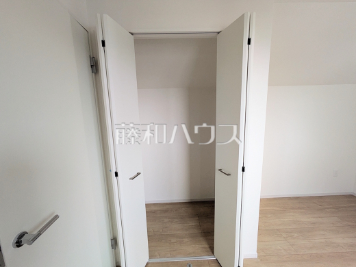 1号棟　収納　【練馬区東大泉６丁目】