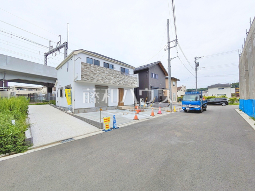 接道状況および現場風景　【八王子市長沼町】