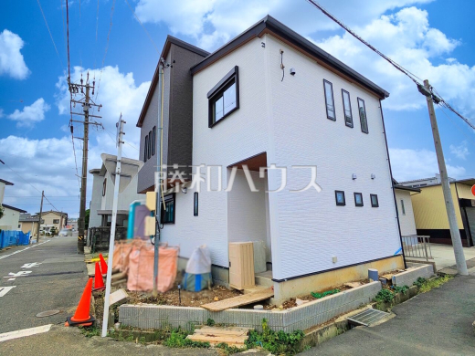 外観　【春日井市鳥居松町２丁目】
