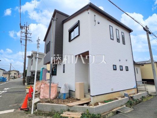 接道状況および現場風景　【春日井市鳥居松町２丁目】