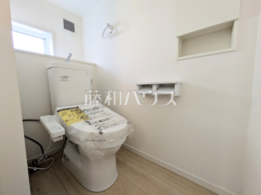 4号棟　トイレ　【府中市本宿町１丁目】