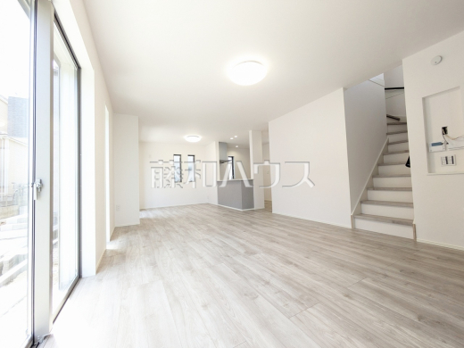 建物完成！いつでもご見学可能となっております。
1号棟　リビング　【清瀬市下宿１丁目】