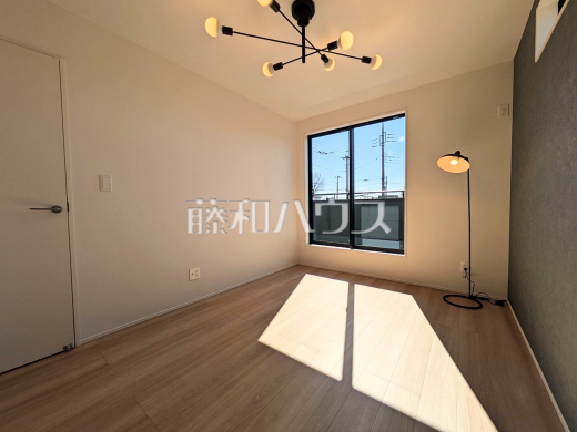 27号棟モデルハウス　居室　【新座市野火止３丁目】