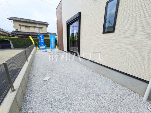 庭　【糟屋郡粕屋町花ヶ浦２丁目】