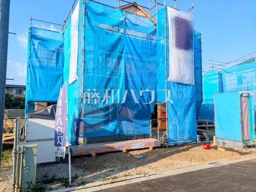 ≪3号棟　外観≫ウォークインクローゼットやパントリーなど、収納を重視した間取りです。 　【府中市分梅町３丁目】