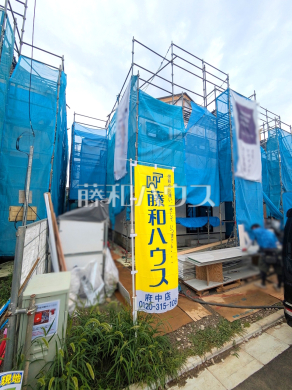 ≪3号棟　外観≫ウォークインクローゼットやパントリーなど、収納を重視した間取りです。 　【府中市分梅町３丁目】