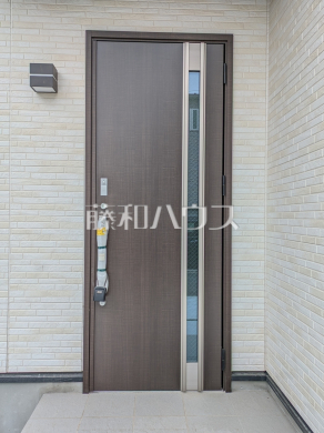 玄関　【練馬区大泉学園町６丁目】