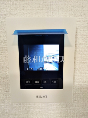1号棟　TVモニター付インターホン　【練馬区大泉学園町８丁目】　防犯に役立つTVモニター付インターフォン