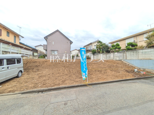 現場風景　【小平市鈴木町１丁目】
お住まい探しは、家の良し悪しだけでなく周辺環境も重要なポイントです。ぜひ一度お客様の目でご覧ください。　