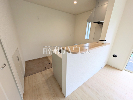 4号棟 キッチン 【調布市富士見町3丁目】