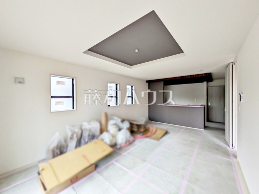 2号棟 リビング(施工中) 【国分寺市北町4丁目】