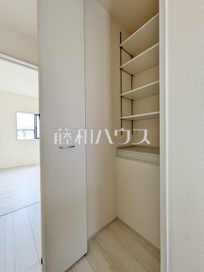 9号棟 収納 【国分寺市北町4丁目】