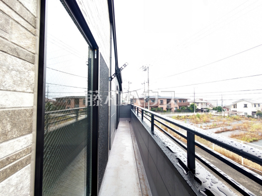 1号棟　バルコニー　【八王子市子安町２丁目】