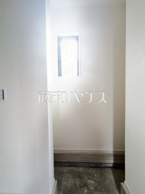 2号棟　シューズインクローゼット　【八王子市子安町２丁目】
