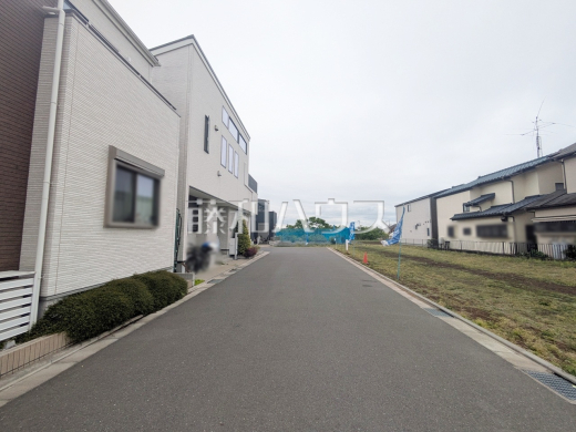 接道状況および現場風景　【新座市片山３丁目】