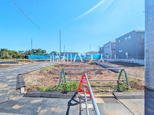 8号地　現地写真　【新座市片山３丁目】