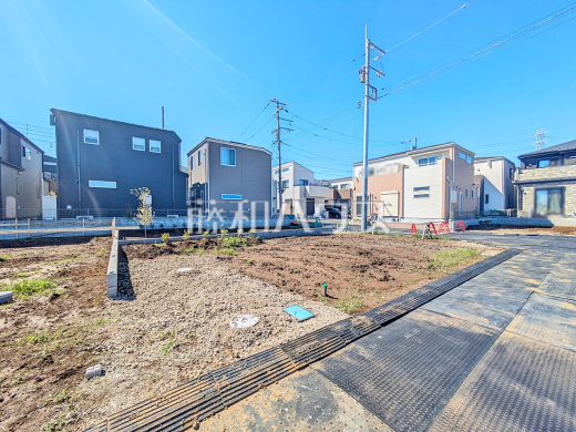 8号地　現地写真　【新座市片山３丁目】