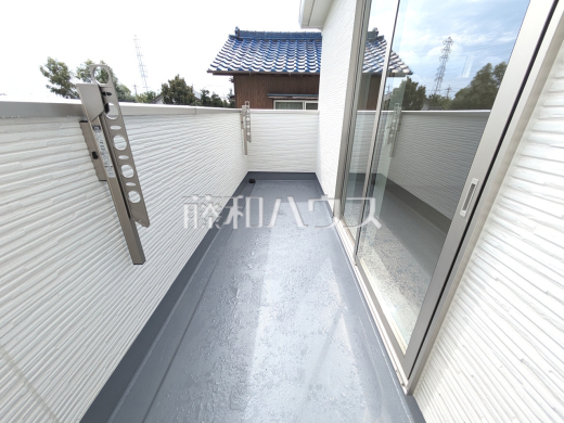 バルコニー　【春日井市牛山町】