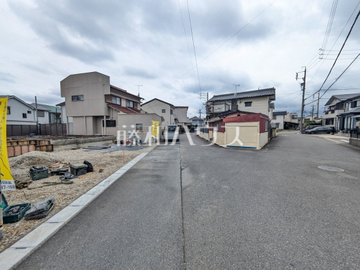 接道状況および現場風景　【春日井市坂下町３丁目】