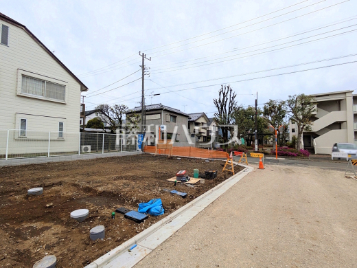 接道状況および現場風景　【三鷹市上連雀９丁目】